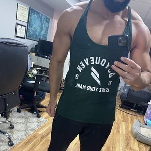 Doyoueven stinger tank Medium